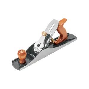 12015 / 5C Cepillo para carpintero #5 base estriada, Truper
