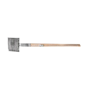 Bate fuego con mango de madera de 60