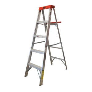 BYP-ETR34 / ETR34 Escalera de tijera tipo III Domestica Roja - 4