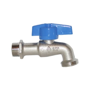 Llave lavandería 1/2" M.N.P.T. x 3/4" N.H.