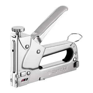 17963 / ET-21 Truper Engrapadora tipo pistola para ¼