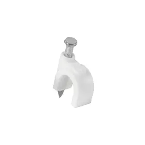 43041 / GCU-6BG Volteck Bolsa con 500 grapas blancas de 6 mm para cable redondo