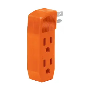 46803 / MUL-350 Multicontacto triple aterrizado, tipo 