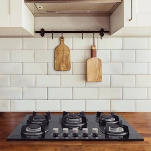 Foset Parrilla gas empotrable 90cm, 5 quem, vidrio negro, Riviera