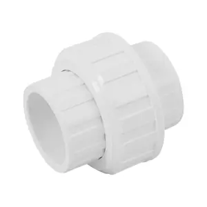 45542 / PVC-974 Tuerca unión lisa de PVC 1-1/4