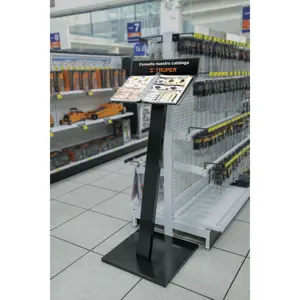53005 / R-CATA-P Rack de piso para consulta de catálogo de uso rudo, Truper