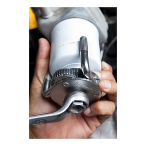 STANLEY-S79043 / S79043 LLAVE DE FILTRO D/ACEITE 79043 AJUSTABLE *STANLEY*